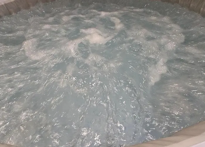 1 Private Bedroom River View&jacuzzi Vila *